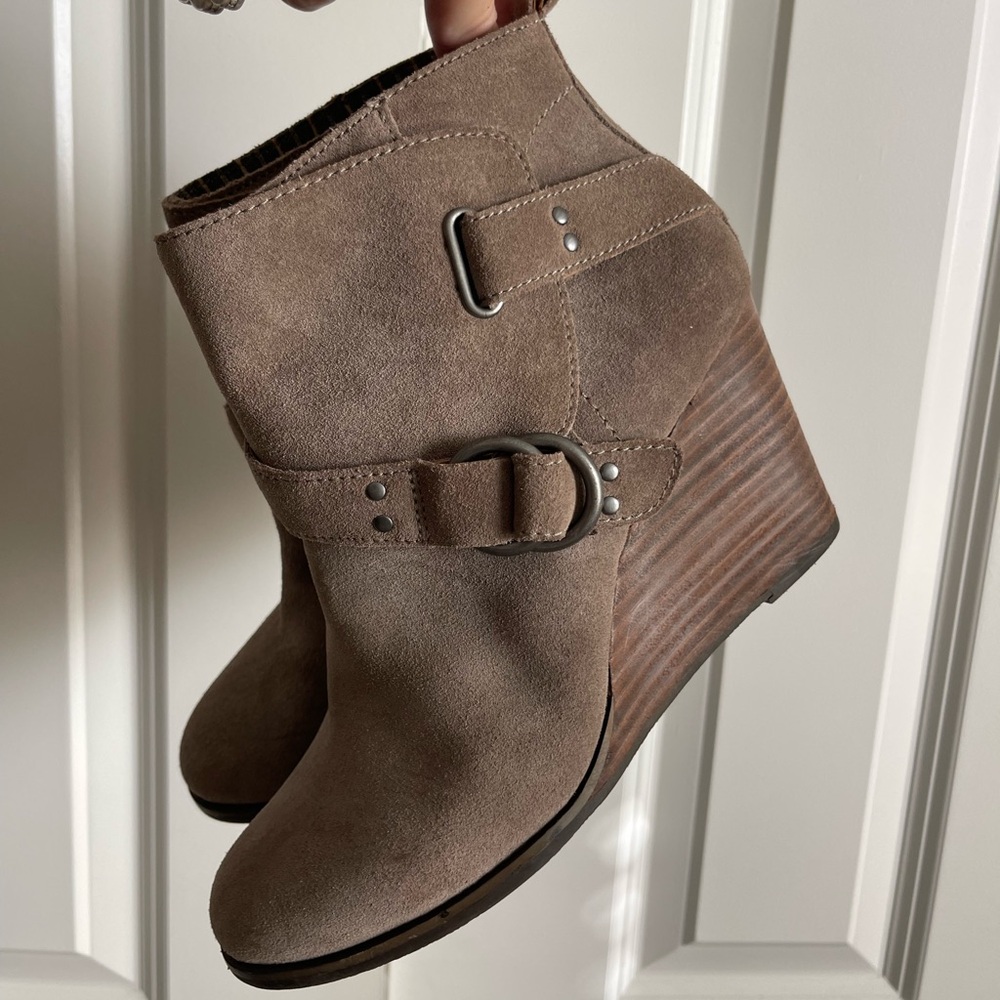 Lucky Brand Booties - Picture 4 of 6